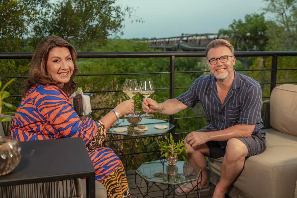 TX4 GARYJANE17 2048x1365